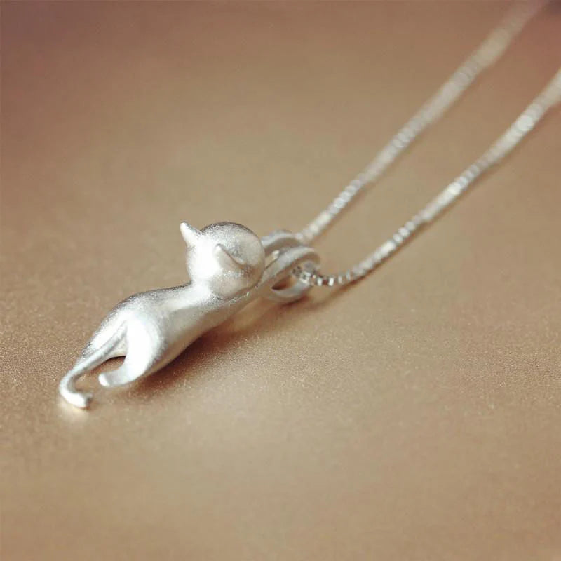 Collier pendentif chat en argent 