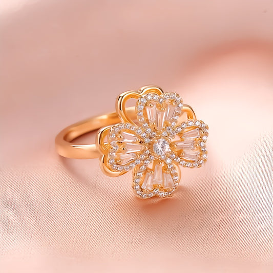 Four Leaf Clover Rotating Ring