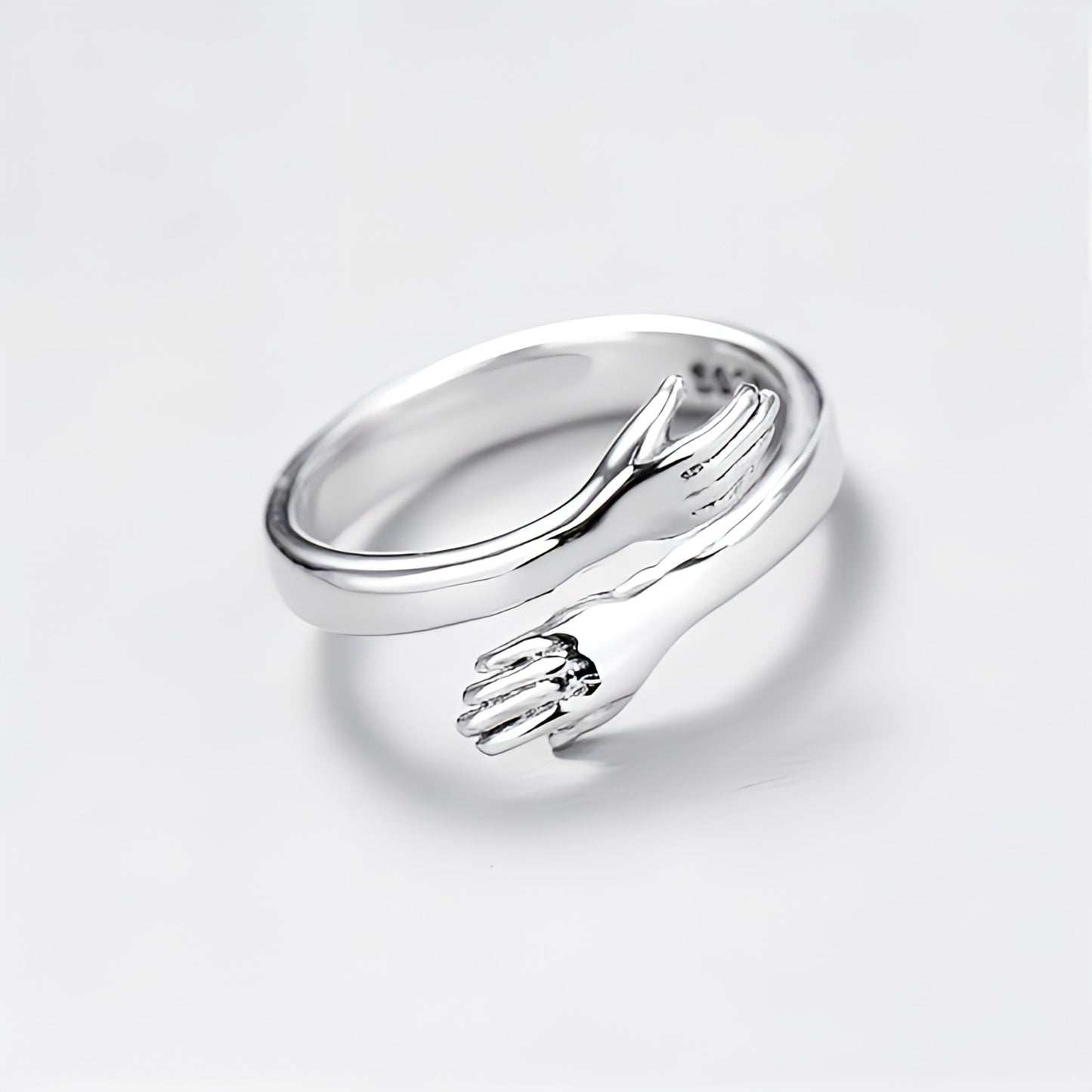 Hugging Ring Silver